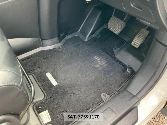 Nissan X-TRAIL 2013-10 7360614-10