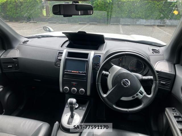 Nissan X-TRAIL 2013-10 7360614-17