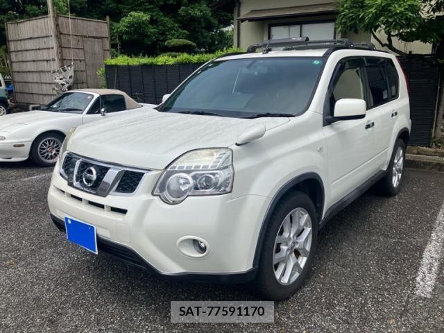 Nissan X-TRAIL 2013-10 7360614-1