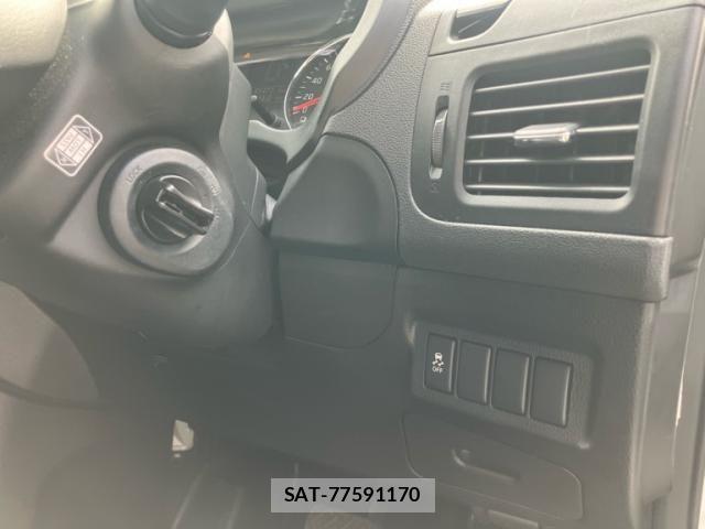 Nissan X-TRAIL 2013-10 7360614-19