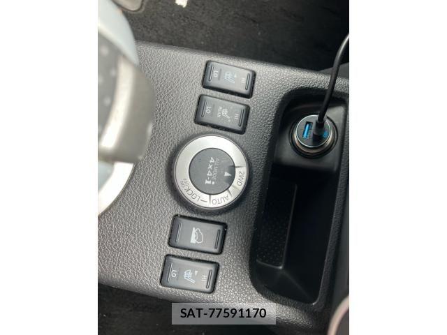 Nissan X-TRAIL 2013-10 7360614-21