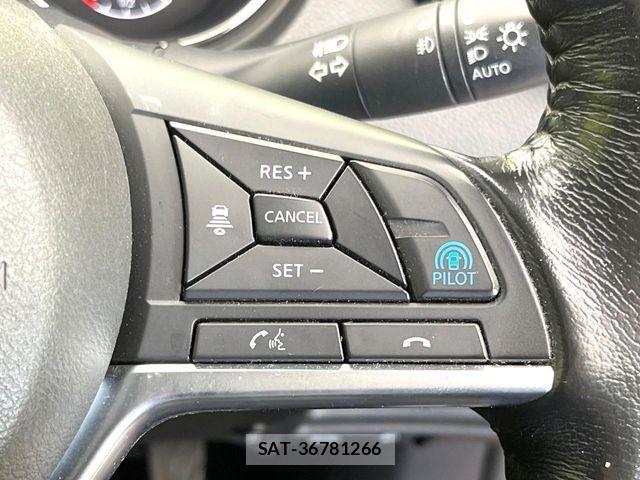 Nissan X-TRAIL 2017-06 7360603-6