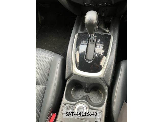 Nissan X-TRAIL 2014-12 7360615-26
