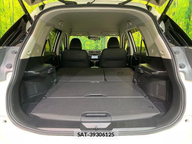 Nissan X-TRAIL 2016-06 7360605-9