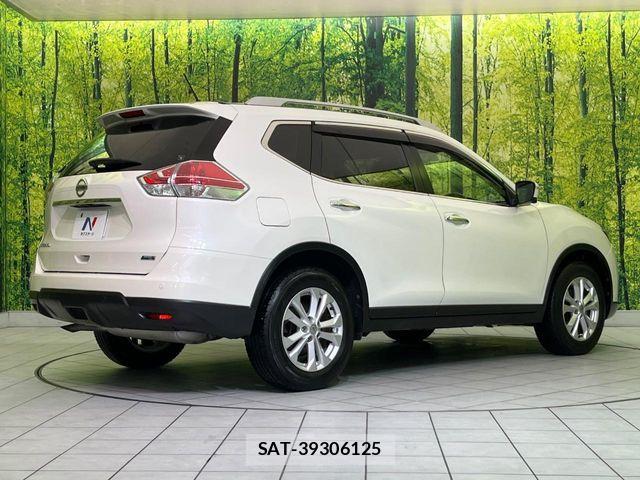 Nissan X-TRAIL 2016-06 7360605-16