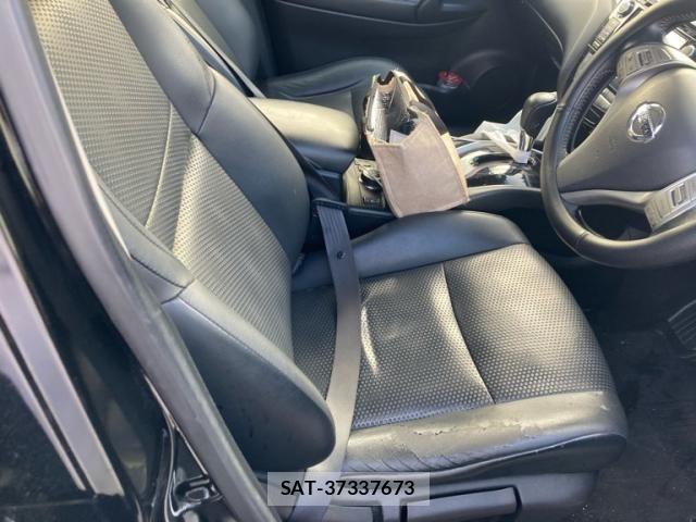 Nissan X-TRAIL 2014-12 7378981-11