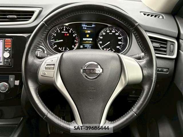 Nissan X-TRAIL 2015-09 7395011-17