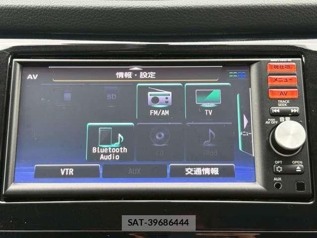 Nissan X-TRAIL 2015-09 7395011-20