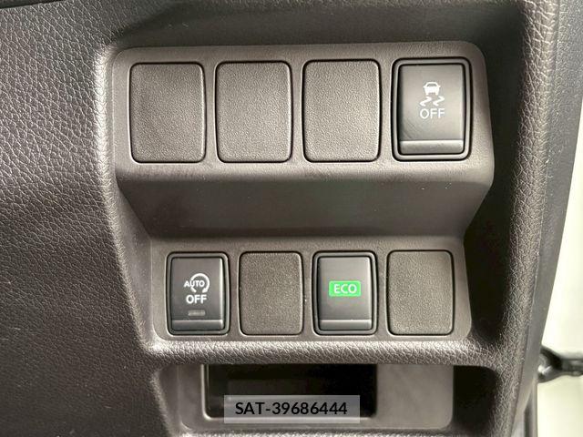 Nissan X-TRAIL 2015-09 7395011-26