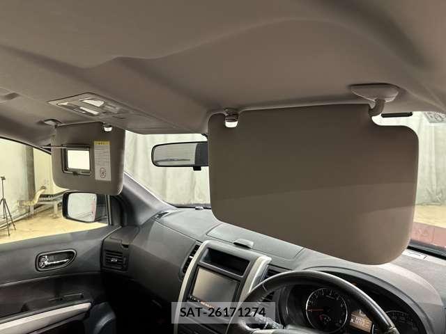 Nissan X-TRAIL 2013-10 7395014-28
