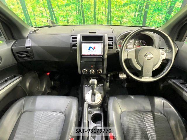 Nissan X-TRAIL 2013-09 7395012-1