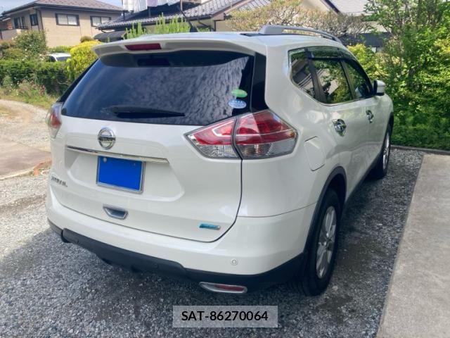 Nissan X-TRAIL 2016-01 7395013-3