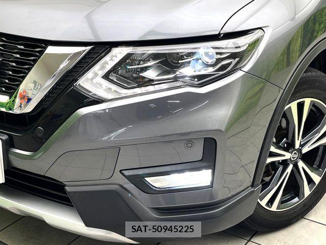 Nissan X-TRAIL 2018-10 7394993-11