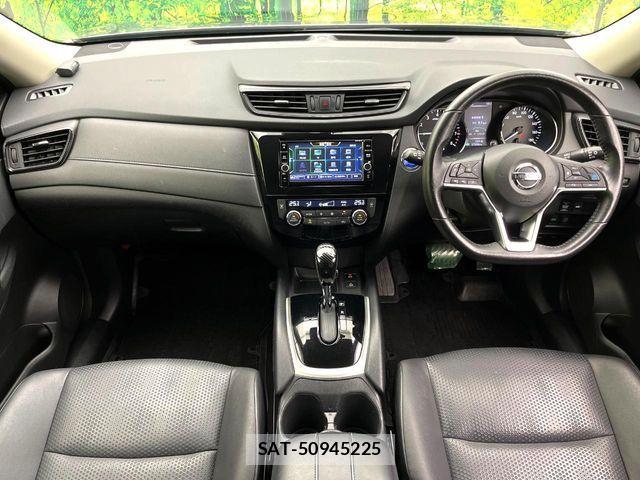 Nissan X-TRAIL 2018-10 7394993-1