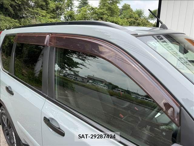 Nissan X-TRAIL 2011-08 7459053-29