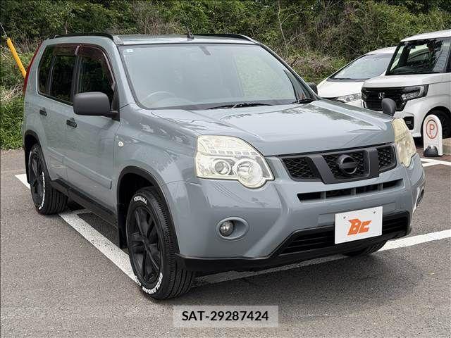 Nissan X-TRAIL 2011-08 7459053-4