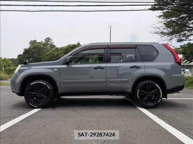 Nissan X-TRAIL 2011-08 7459053-5