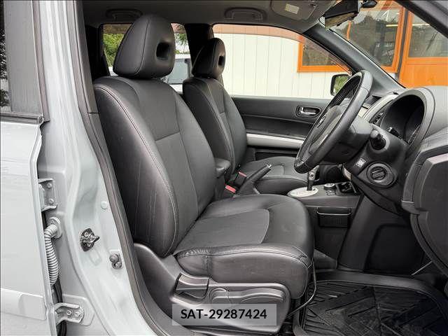 Nissan X-TRAIL 2011-08 7459053-8