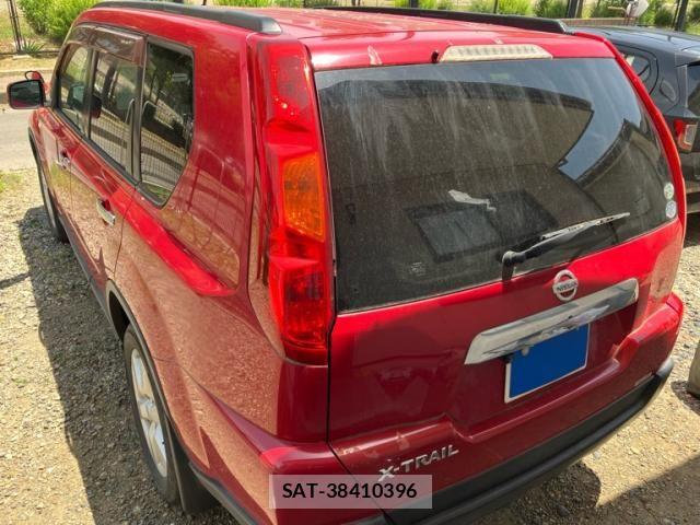 Nissan X-TRAIL 2010-02 7459086-7