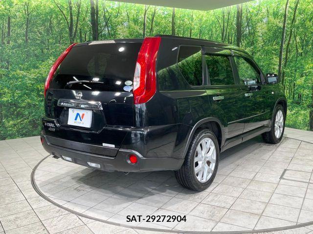 Nissan X-TRAIL 2013-03 7459069-17
