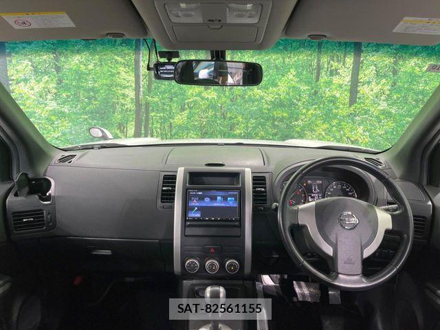 Nissan X-TRAIL 2010-09 7459064-1
