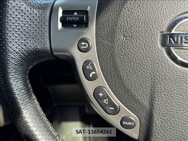 Nissan X-TRAIL 2013-01 7459051-13