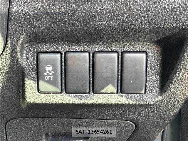 Nissan X-TRAIL 2013-01 7459051-26