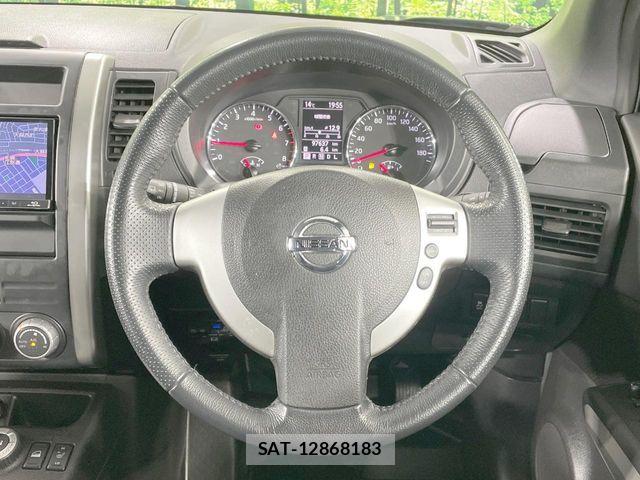 Nissan X-TRAIL 2013-04 7459063-11