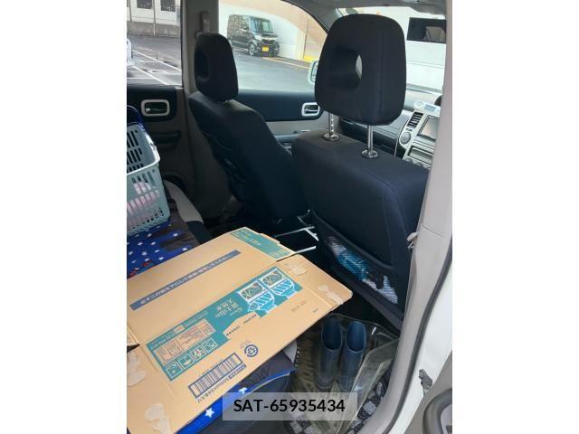 Nissan X-TRAIL 2005-06 7459088-12