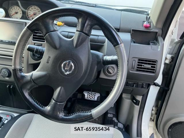 Nissan X-TRAIL 2005-06 7459088-17