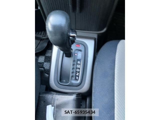 Nissan X-TRAIL 2005-06 7459088-21