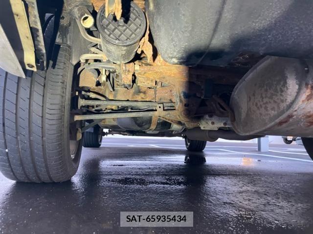 Nissan X-TRAIL 2005-06 7459088-27