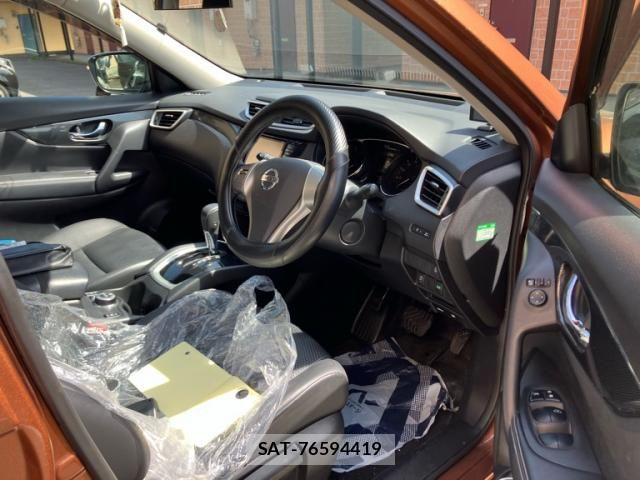 Nissan X-TRAIL 2016-09 7459073-12