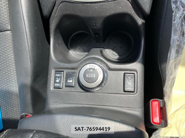 Nissan X-TRAIL 2016-09 7459073-27