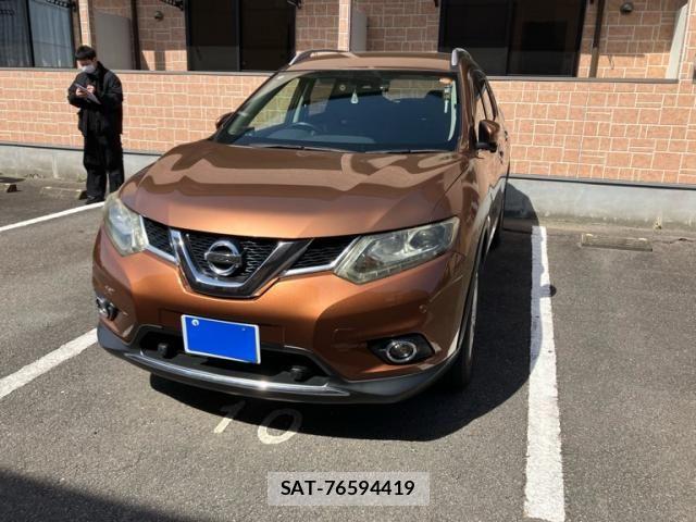 Nissan X-TRAIL 2016-09 7459073-3