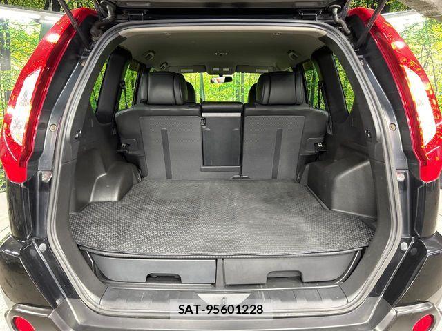 Nissan X-TRAIL 2011-06 7459068-7