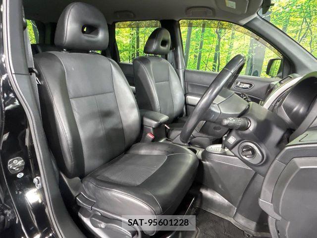 Nissan X-TRAIL 2011-06 7459068-8