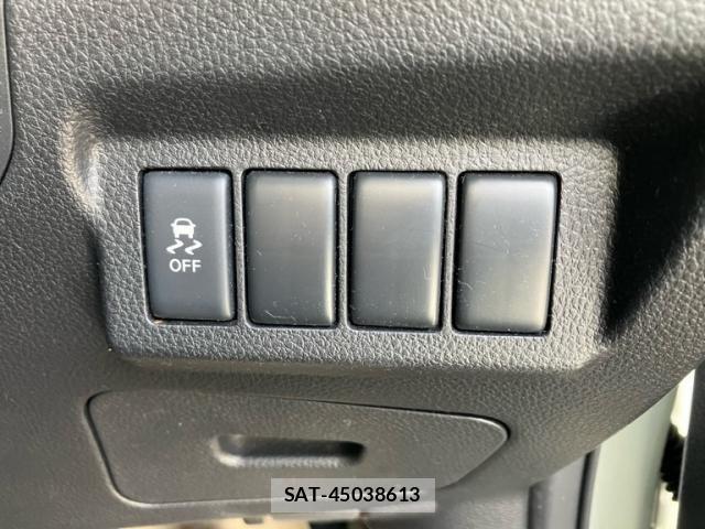 Nissan X-TRAIL 2012-06 7459072-16