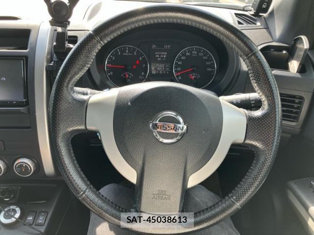 Nissan X-TRAIL 2012-06 7459072-19