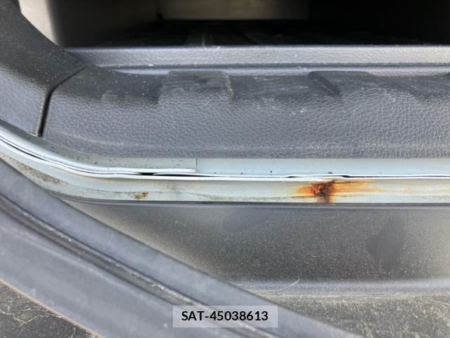 Nissan X-TRAIL 2012-06 7459072-28