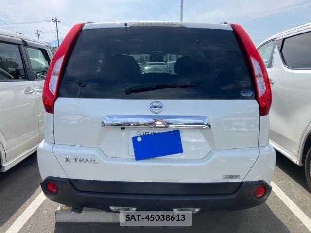 Nissan X-TRAIL 2012-06 7459072-4