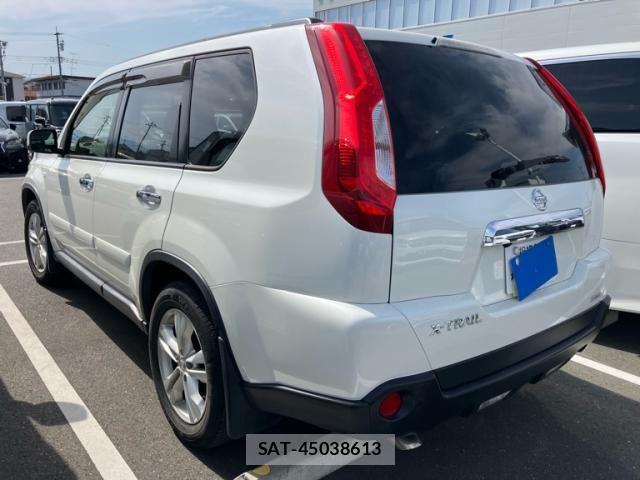 Nissan X-TRAIL 2012-06 7459072-5