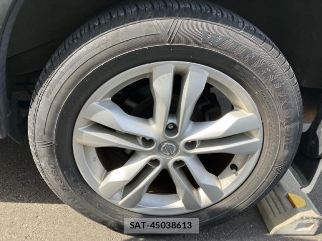 Nissan X-TRAIL 2012-06 7459072-6