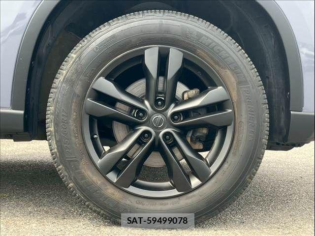 Nissan X-TRAIL 2011-03 7459050-9