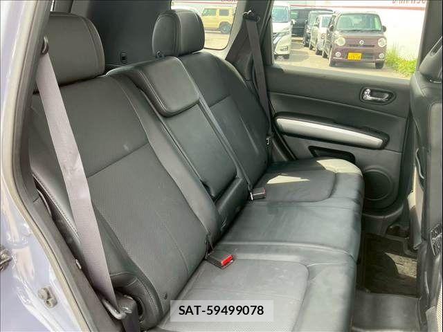Nissan X-TRAIL 2011-03 7459050-11
