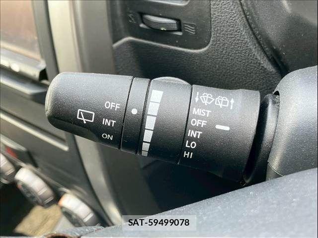Nissan X-TRAIL 2011-03 7459050-16
