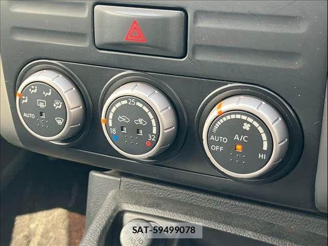 Nissan X-TRAIL 2011-03 7459050-23