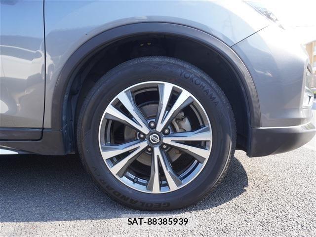 Nissan X-TRAIL 2017-12 7459054-14