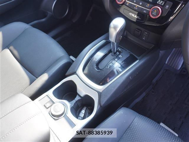 Nissan X-TRAIL 2017-12 7459054-7