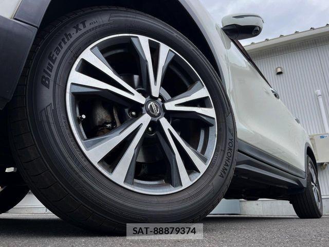 Nissan X-TRAIL 2018-09 7459047-17